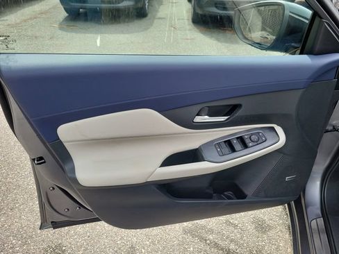 New 2026 Nissan Sentra SL w/ Floor Mat Package FWD image 11