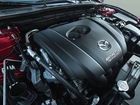 Used 2016 MAZDA MAZDA3 i Sport FWD image 30