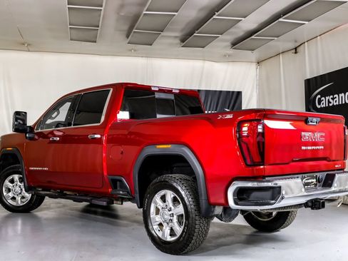 Used 2026 GMC Sierra 2500 SLT AWD/4WD image 10