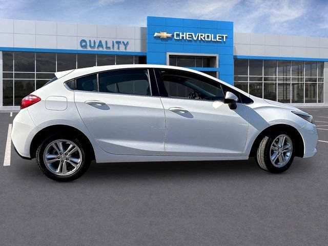 Used 2018 Chevrolet Cruze LT FWD image 8