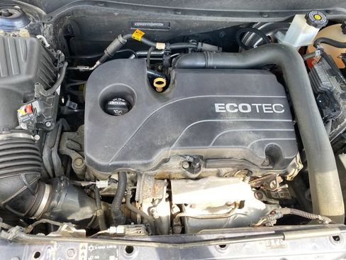 Used 2019 Chevrolet Equinox LT FWD image 21