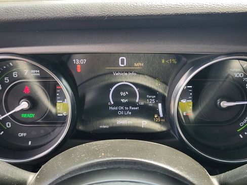 Used 2023 Jeep Wrangler Unlimited w/ Cold Weather Group AWD/4WD image 29