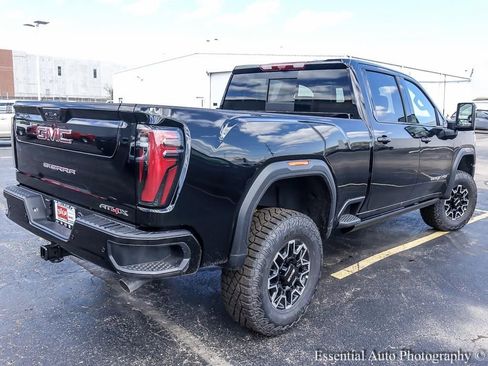 New 2026 GMC Sierra 2500 AT4X AWD/4WD image 9
