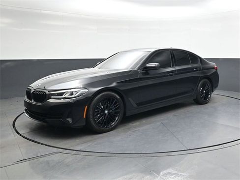 Used 2022 BMW 530i w/ Convenience Package image 8