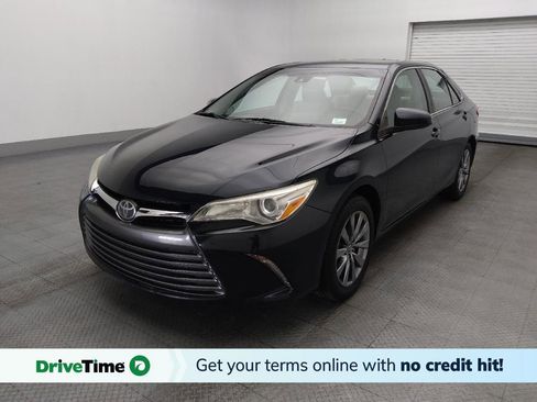 Used 2016 Toyota Camry XLE w/ Moonroof Package image 1