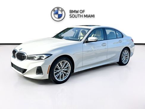 Certified 2023 BMW 330i Sedan image 3