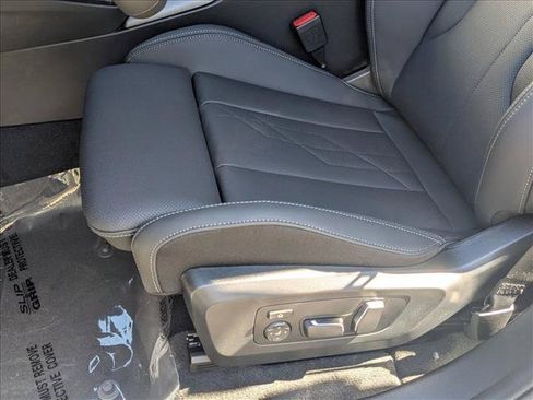 Used 2026 BMW X3 xDrive30i w/ Premium Package AWD/4WD image 4