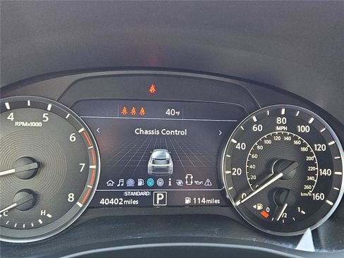 Used 2022 INFINITI QX50 Luxe w/ Appearance Package image 3