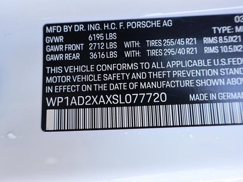 New 2025 Porsche Macan Electric image 41