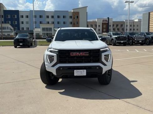 New 2026 GMC Canyon Elevation w/ Convenience Package image 3