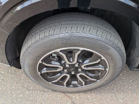 Used 2024 Ford Maverick Lariat AWD/4WD image 28