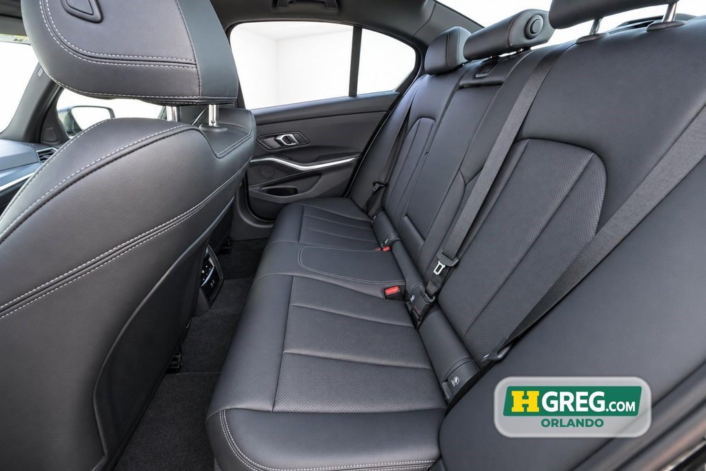 Used 2024 BMW 330i Sedan w/ Convenience Package RWD image 24