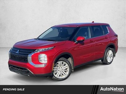 Used 2024 Mitsubishi Outlander ES
