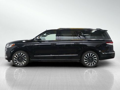 Used 2024 Lincoln Navigator L Black Label AWD/4WD image 2