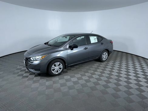 Certified 2025 Nissan Versa S w/ Trunk Package FWD image 4