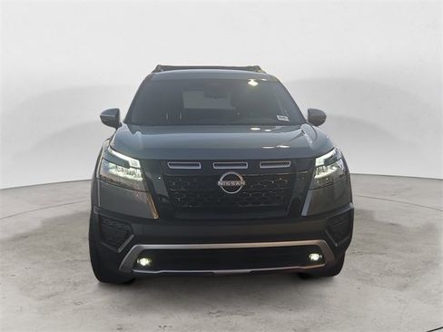 New 2025 Nissan Pathfinder Rock Creek image 8