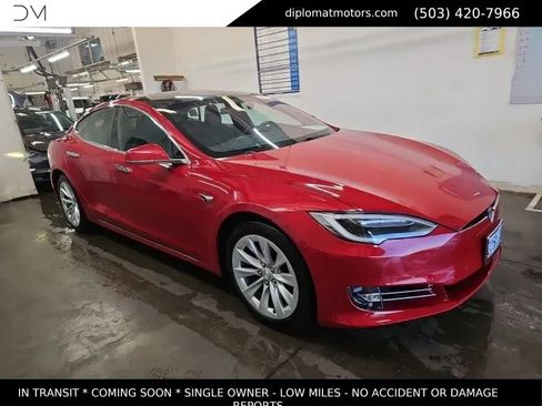 Used 2017 Tesla Model S 75 image 3