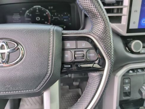 Used 2022 Toyota Tundra Platinum w/ Advanced Package AWD/4WD image 23