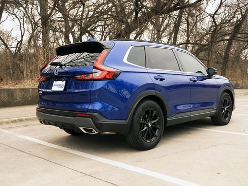 Used 2025 Honda CR-V Sport-L image 9