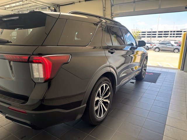 Used 2025 Ford Explorer ST-Line RWD image 7
