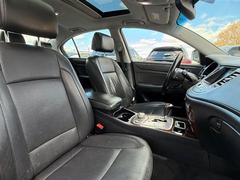 Used 2011 Hyundai Genesis 4.6 image 26