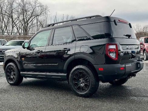 Used 2025 Ford Bronco Sport Badlands image 5