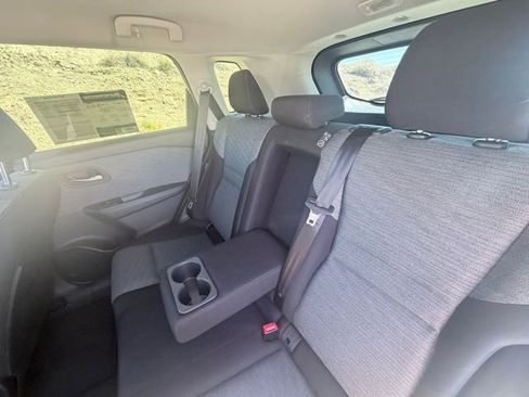 Used 2023 Nissan Rogue SV image 23