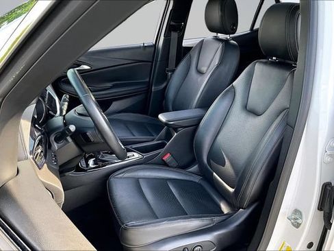 Used 2021 Buick Encore GX Essence w/ Advanced Technology Package FWD image 20