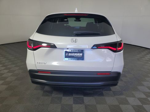 New 2026 Honda HR-V LX image 5