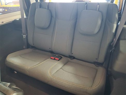 Used 2024 Jeep Wrangler Sport image 22