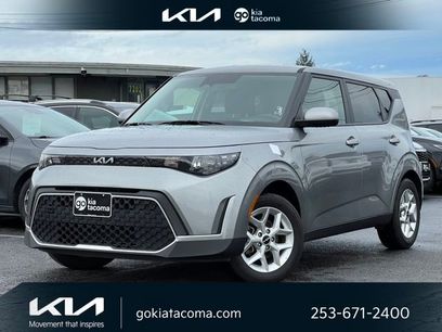 Certified 2025 Kia Soul LX w/ LX Technology Package