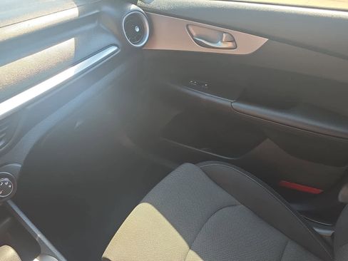 Used 2024 Kia Forte LXS image 29