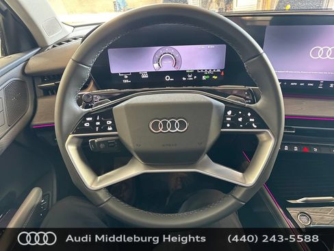 Used 2026 Audi Q3 quattro 2.0T AWD/4WD image 16