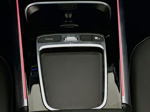 Used 2024 Mercedes-Benz GLA 35 AMG 4MATIC image 14