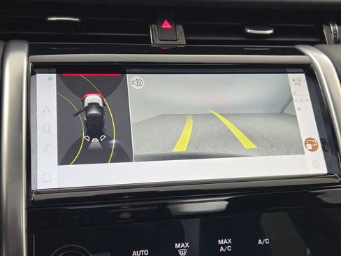 Used 2023 Land Rover Discovery Sport S image 32