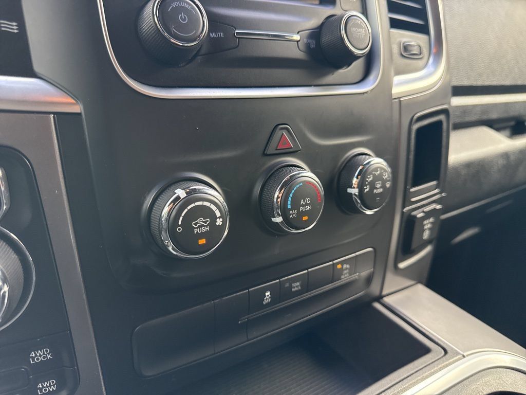 Used 2021 RAM 1500 Warlock AWD/4WD image 26