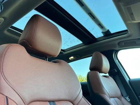 Certified 2025 MAZDA CX-50 2.5 Turbo w/ Accent Package image 17