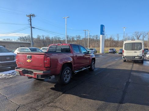 Used 2018 Chevrolet Colorado LT w/ LT Convenience Package image 3