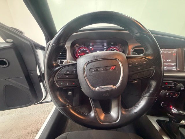 Used 2022 Dodge Charger R/T w/ Blacktop Package RWD image 16