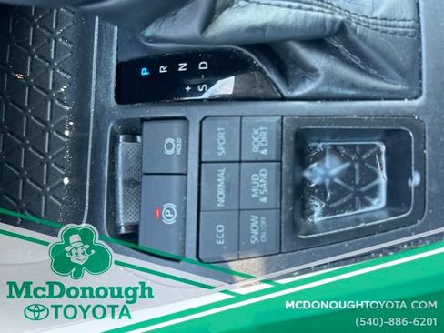 Used 2023 Toyota RAV4 XLE w/ Convenience Package AWD/4WD image 14