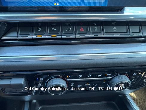 Used 2025 Chevrolet Silverado 2500 High Country w/ Midnight Edition image 91