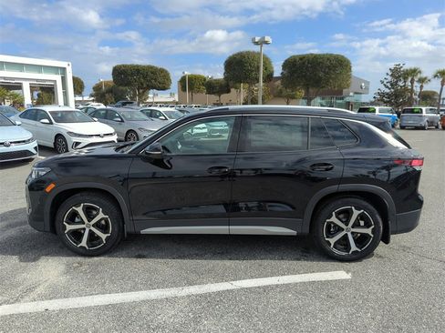 New 2026 Volkswagen Tiguan SE image 11