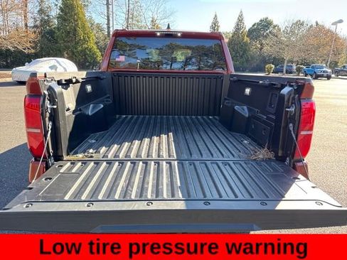 Used 2025 Toyota Tacoma TRD Sport image 27