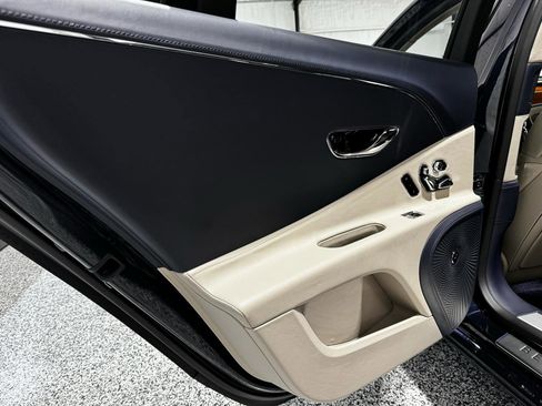 Used 2021 Bentley Flying Spur W12 AWD/4WD image 20