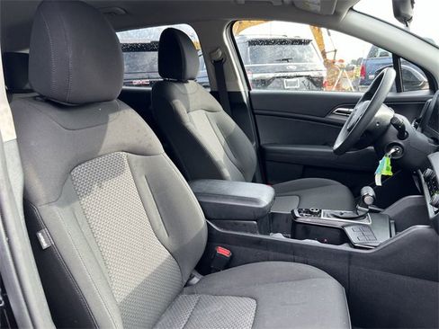 Certified 2024 Kia Sportage LX image 23
