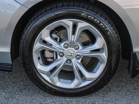 Certified 2023 Honda Accord LX image 9