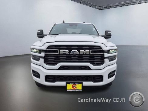 New 2026 RAM 2500 Big Horn AWD/4WD image 8
