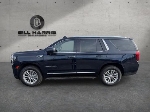 Used 2023 GMC Yukon SLT w/ SLT Premium Package AWD/4WD image 2
