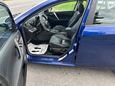 Used 2013 MAZDA MAZDA3 i Grand Touring w/ Tech Pkg image 12
