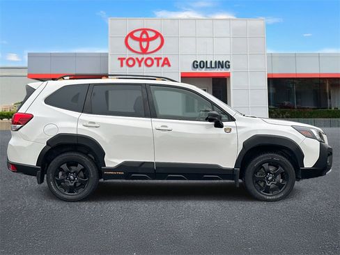 Used 2022 Subaru Forester Wilderness image 6